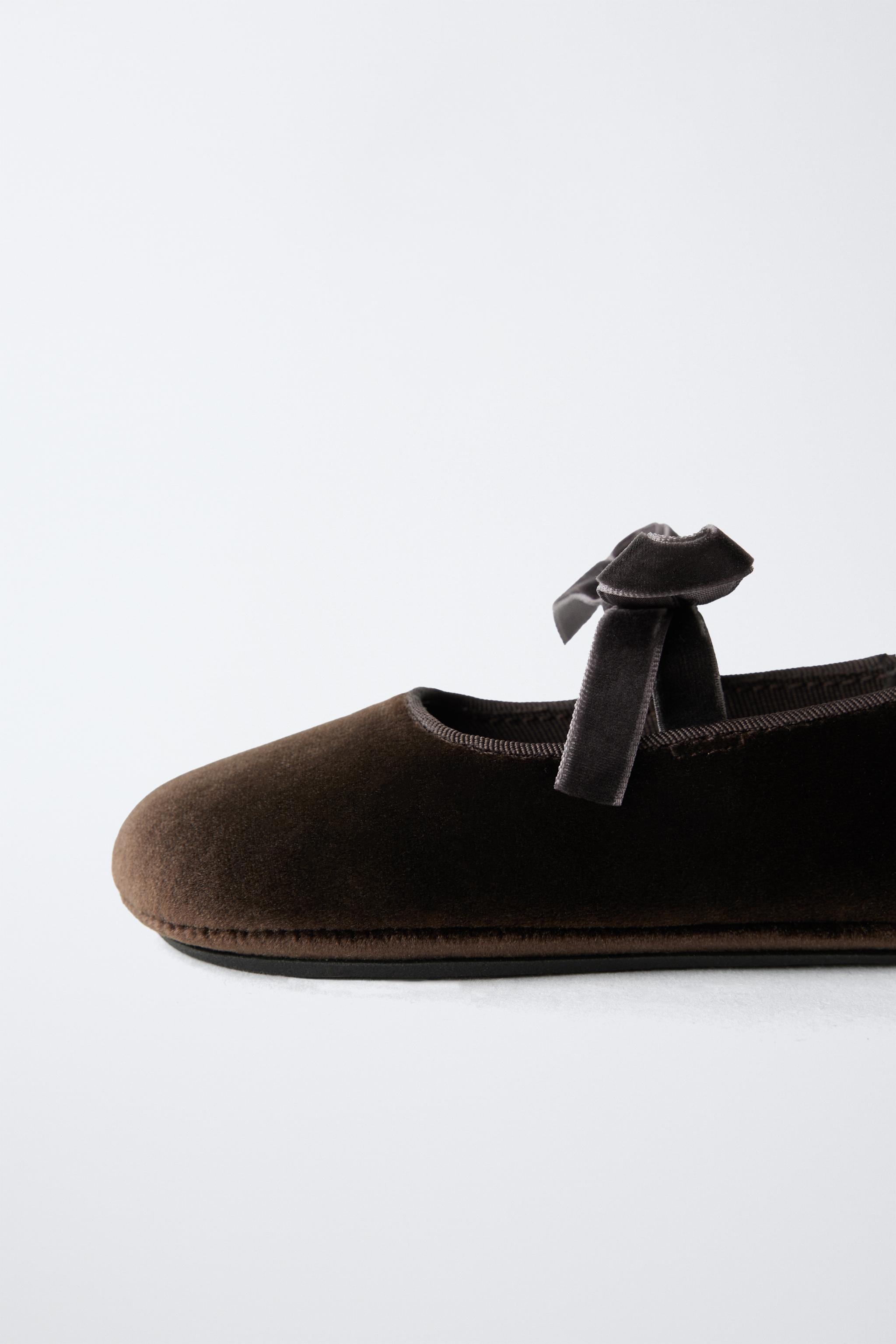 BALLET FLATS WITH BOW